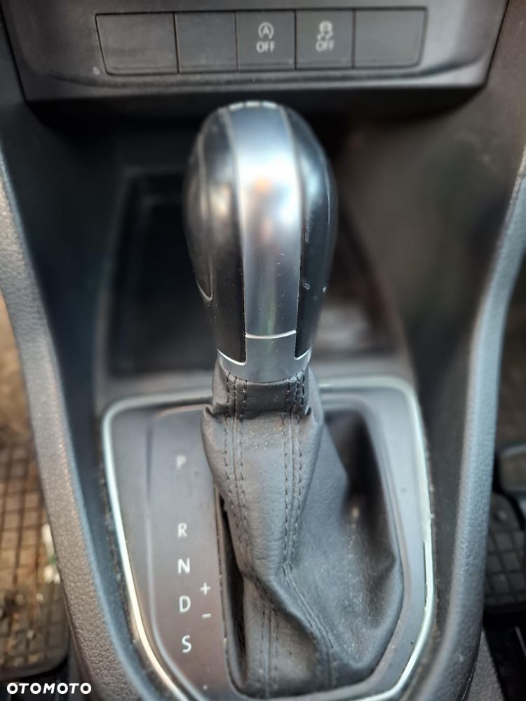 Volkswagen Caddy Maxi 2.0 TDI Trendline 4Motion DSG - 21