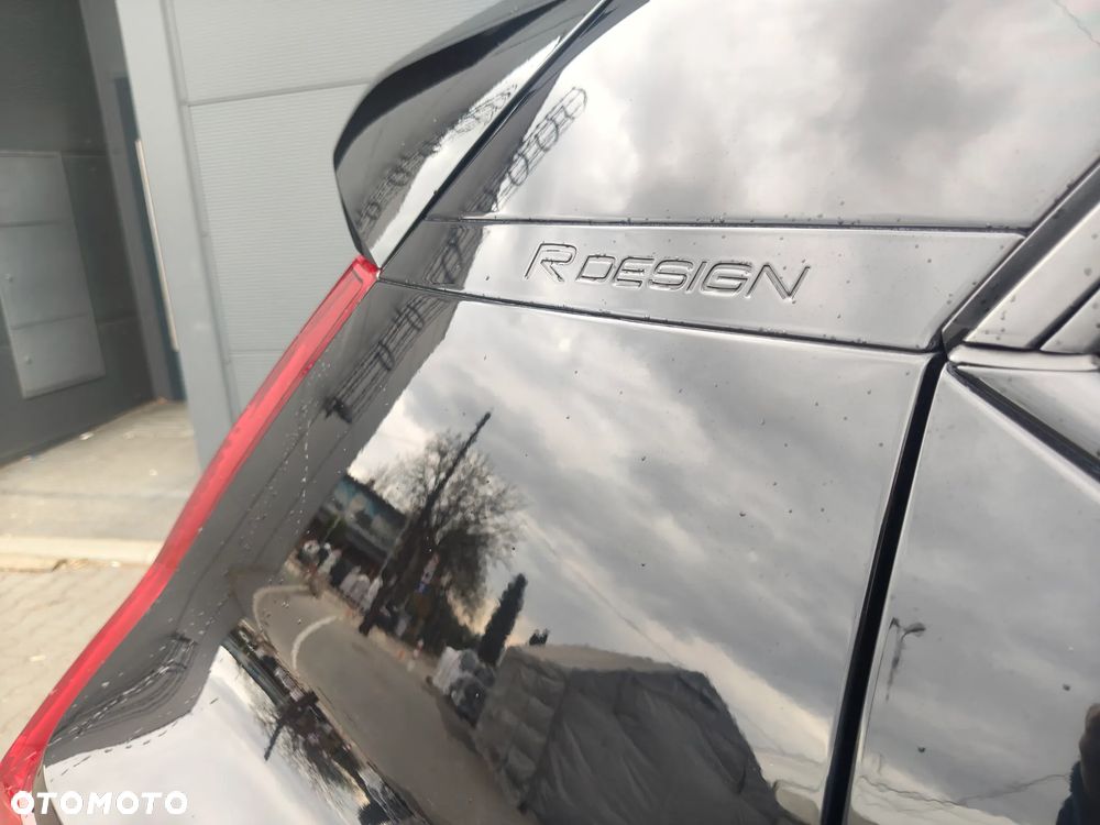 Volvo XC 40 T3 R-Design - 4