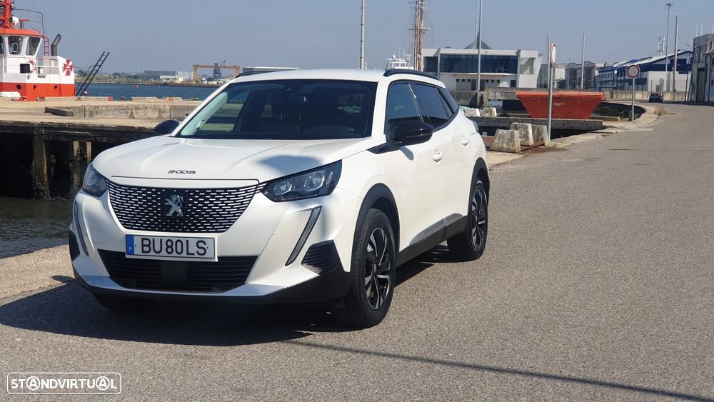 Peugeot e-2008 50 kWh Allure Pack - 3