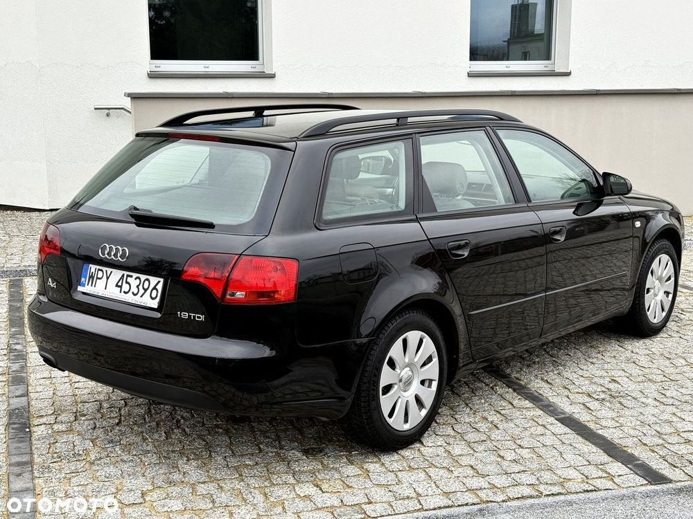 Audi A4 Avant - 6
