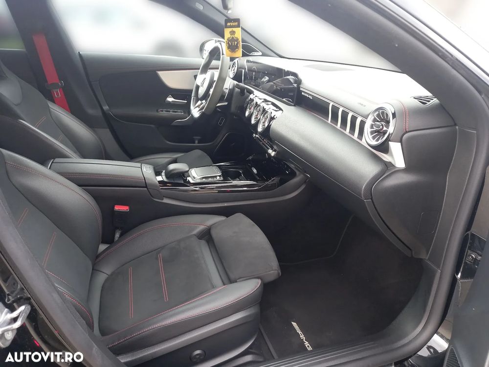 Mercedes-Benz CLA 45 AMG - 18