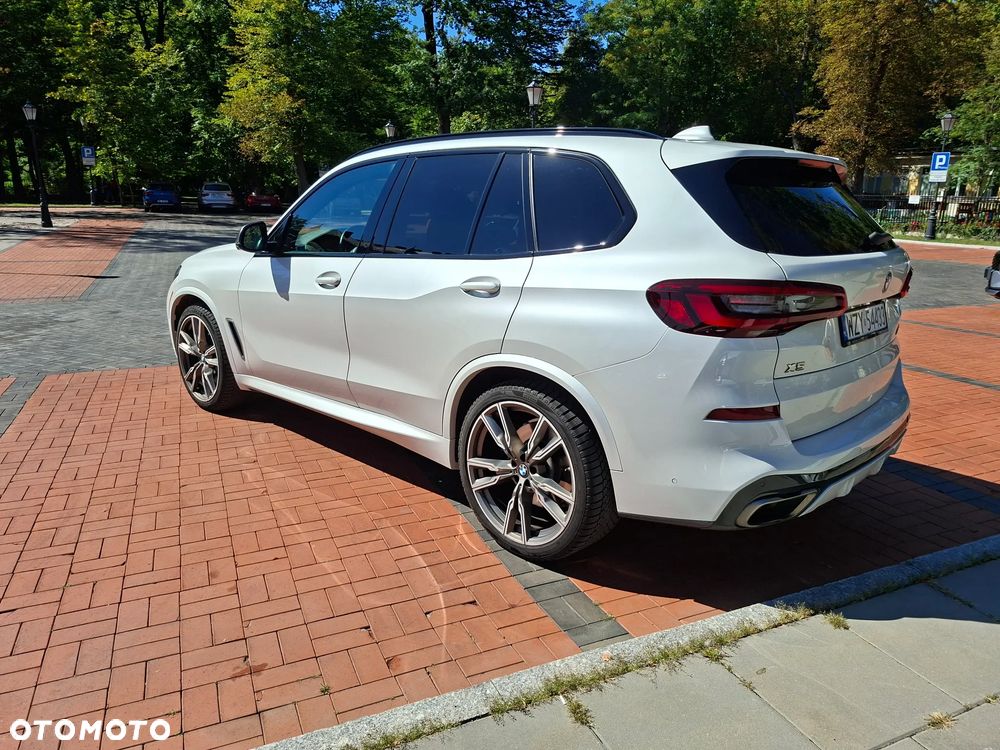 BMW X5 M50i - 6