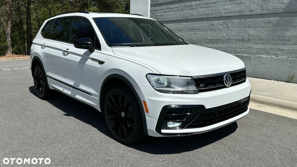 Volkswagen Tiguan - 11