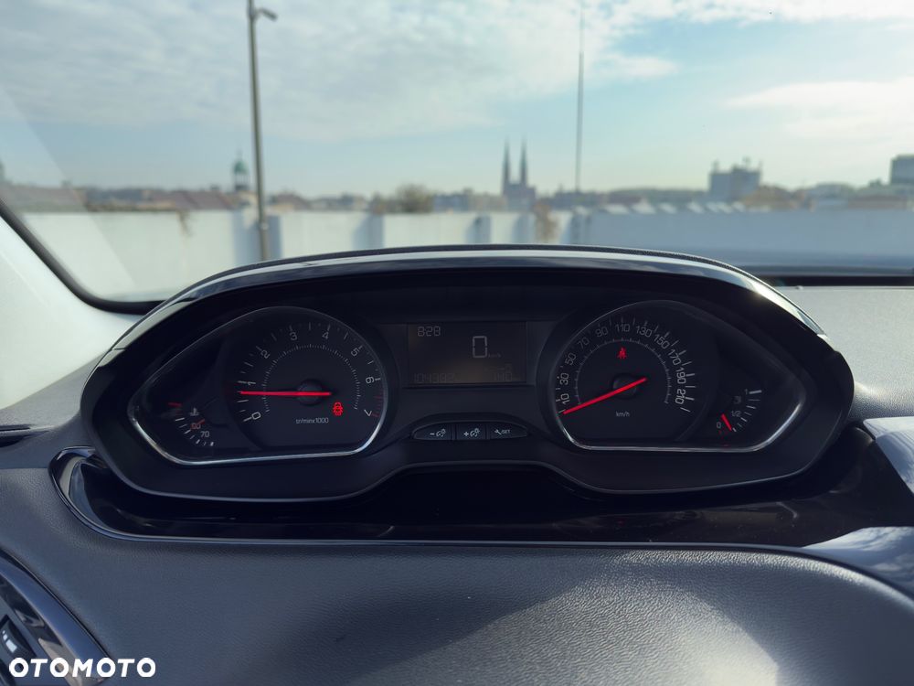 Peugeot 208 1.2 VTi Active - 19