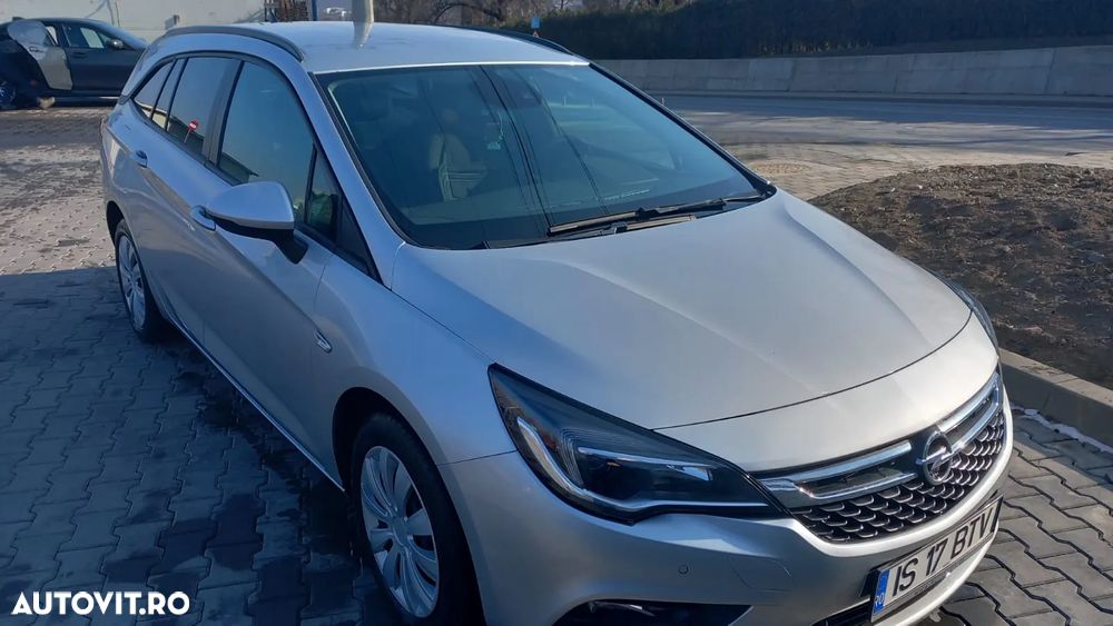 Opel Astra 1.6 D (CDTI) Start/Stop Sports Tourer Edition - 1