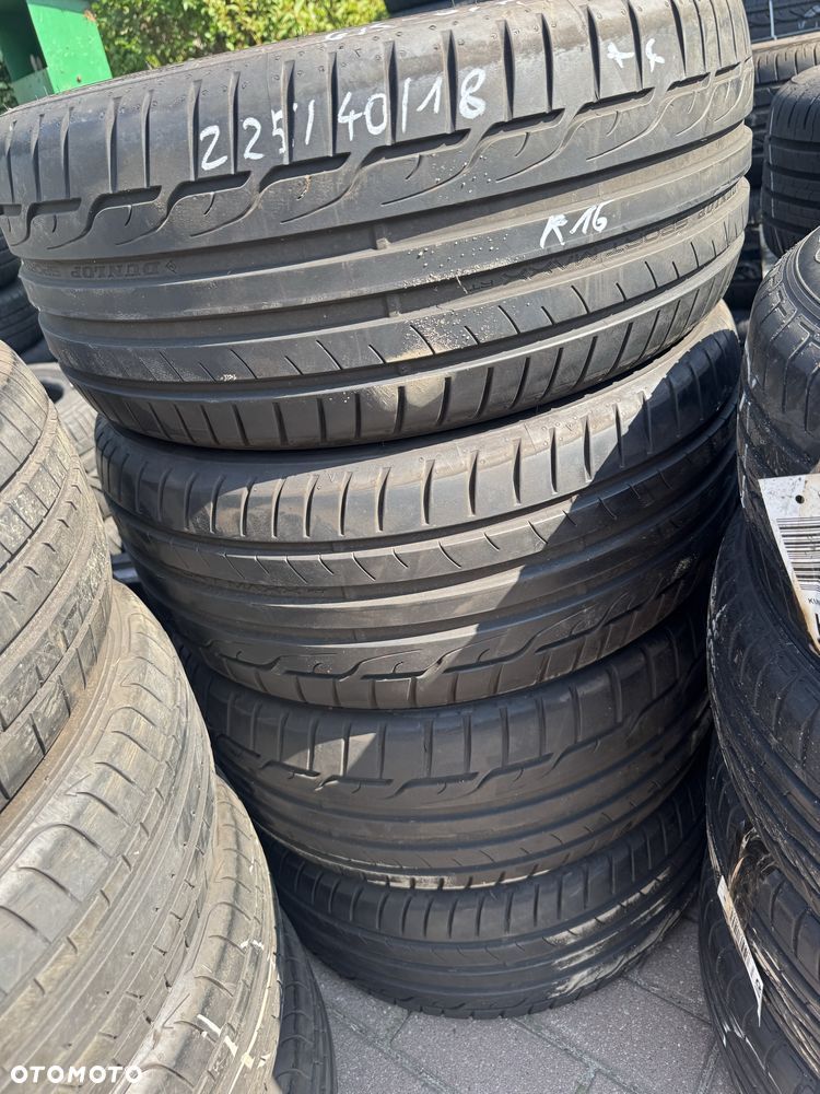 Komplet opon letnich 225/40/18 DUNLOP Używane F-Vat - 3