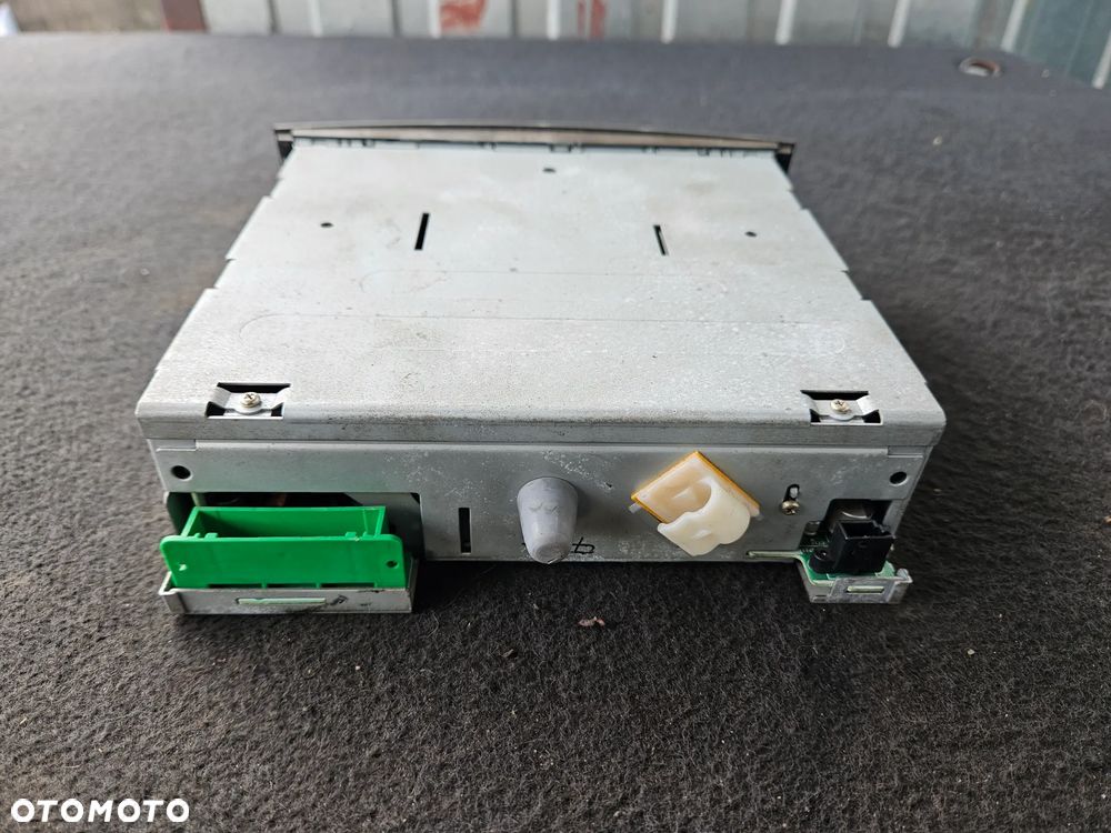 Radio GPS 8200300863 Renault Scenic 2 - 2