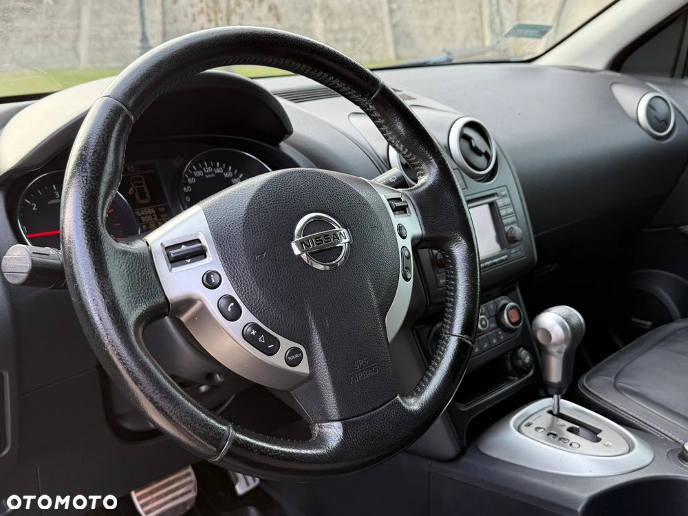 Nissan Qashqai 2.0 dCi 4x4 Tekna Premium - 27