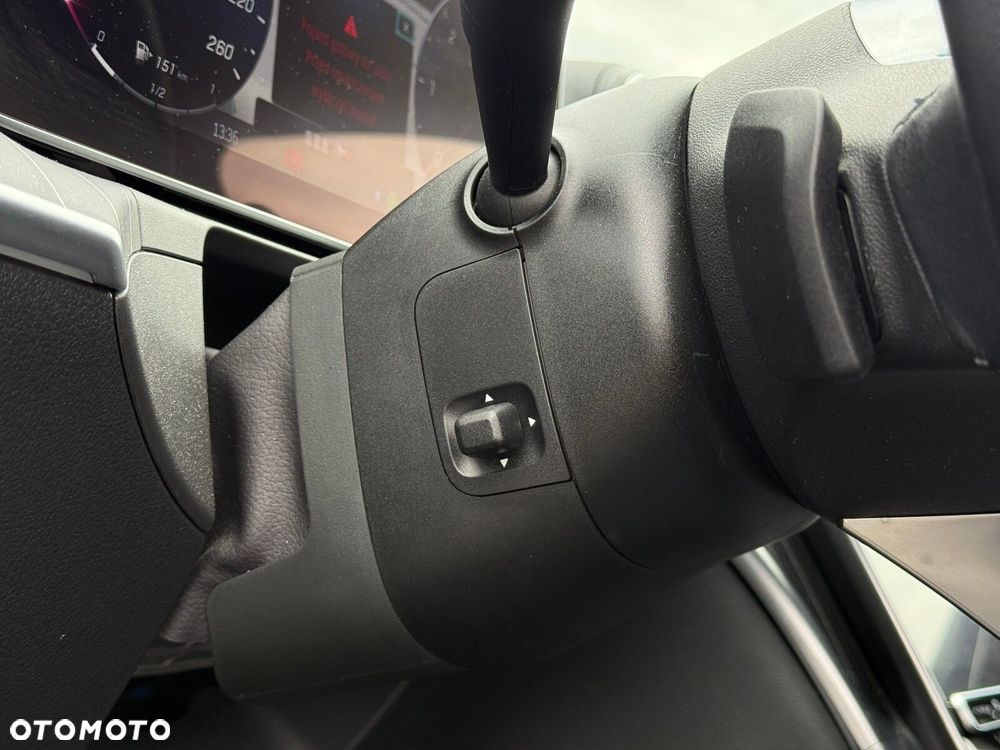 Mercedes-Benz Klasa C 220 d mHEV Avantgarde - 17