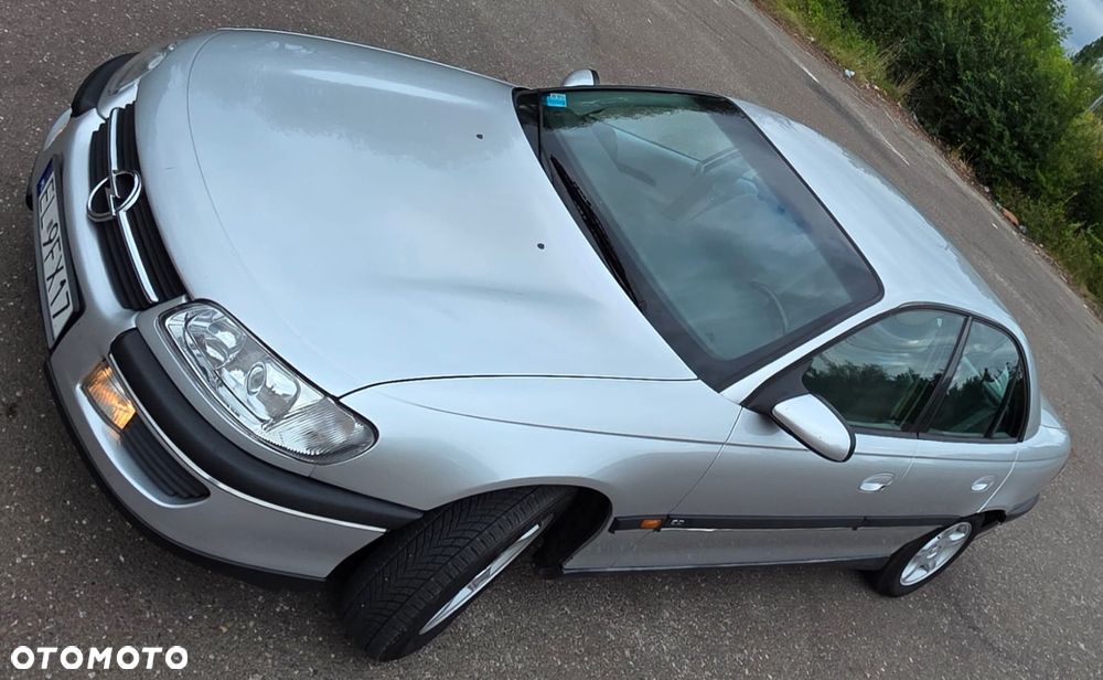 Opel Omega - 11