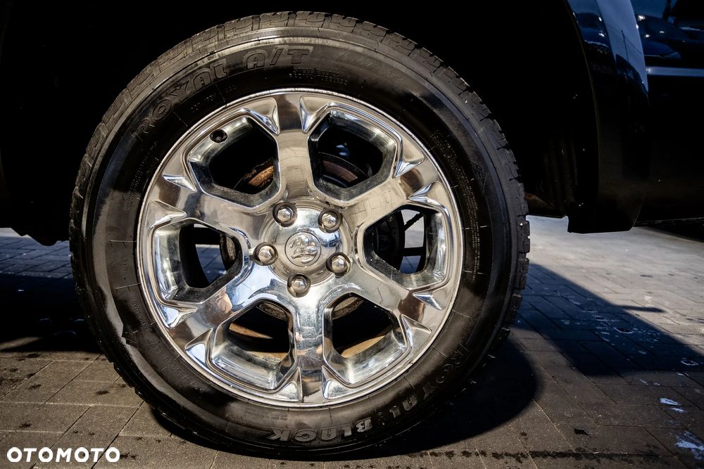 RAM 1500 Crew Cab Laramie - 24