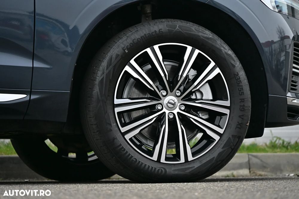 Volvo XC 60 T6 AWD Recharge Geartronic Inscription Expression - 33