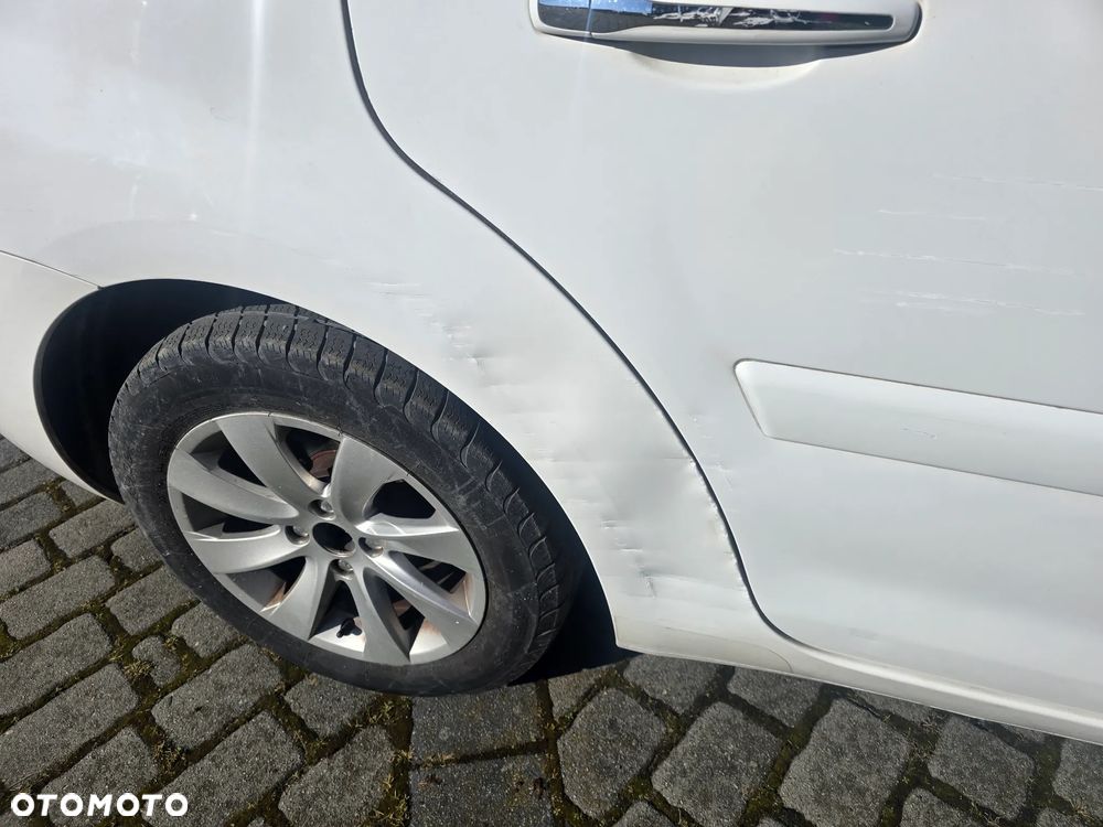 Citroën C4 Picasso BlueHDi 120 EAT6 Exclusive - 19