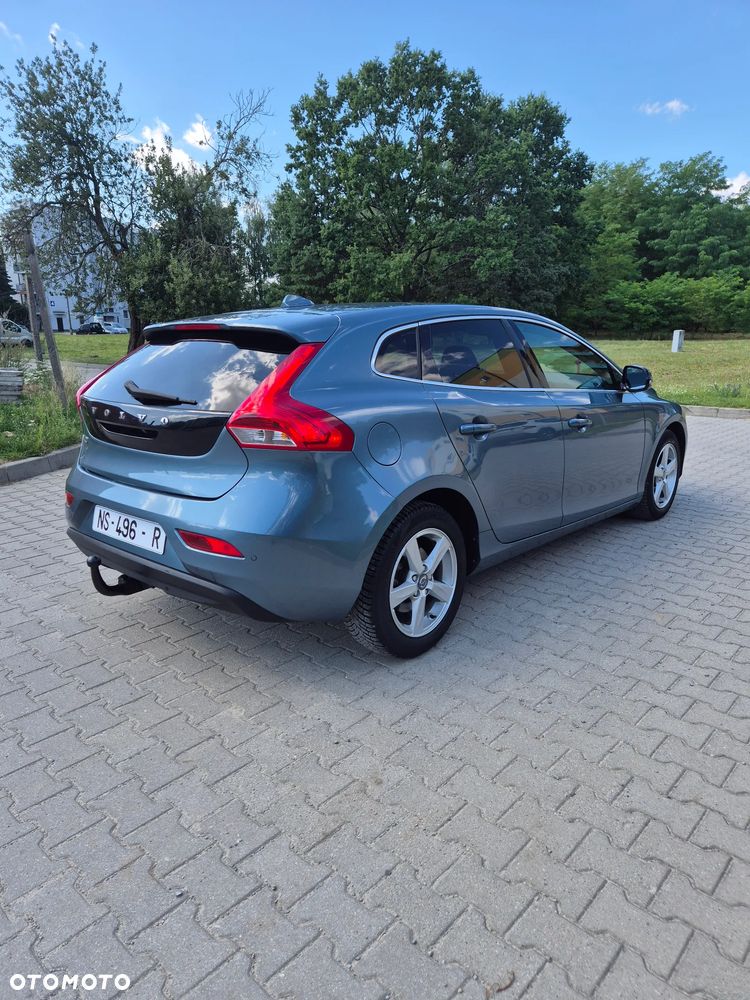 Volvo V40 D2 Momentum - 5