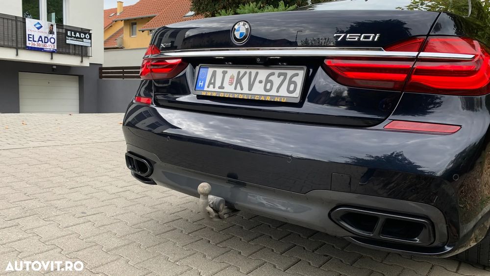 BMW Seria 7 750i xDrive - 16