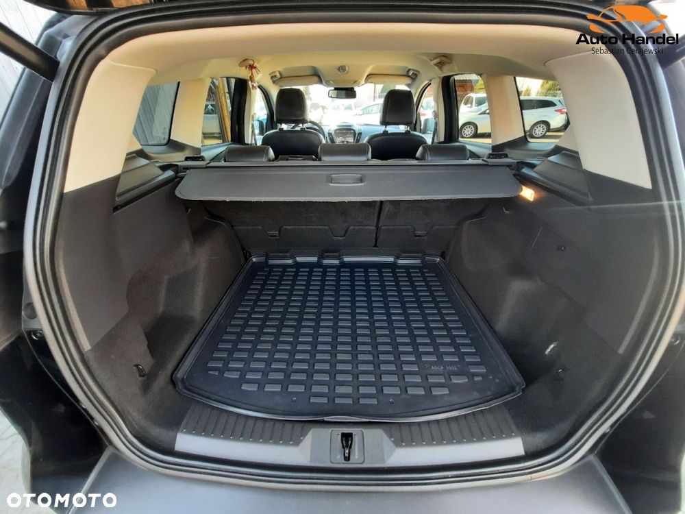 Ford Kuga 1.5 EcoBoost 4x4 Titanium - 14