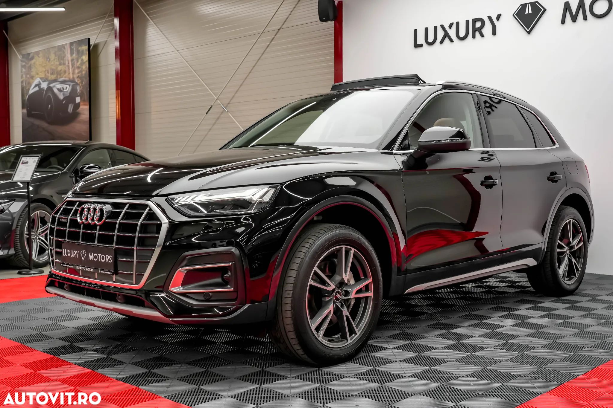 Audi Q5 50 TFSI e quattro S tronic design - 1