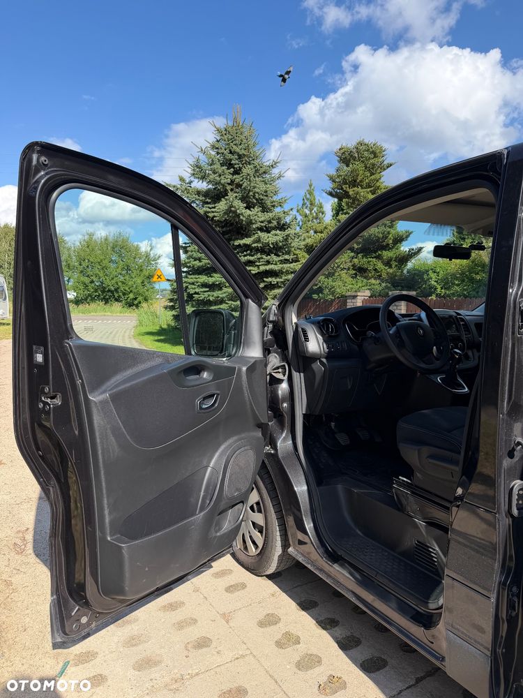 Renault Trafic - 26