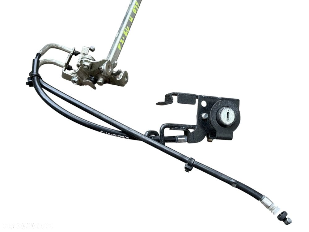 Zamek siedzenia Yamaha T-Max  560  TMAX  Tech MAX  19-21r - 2