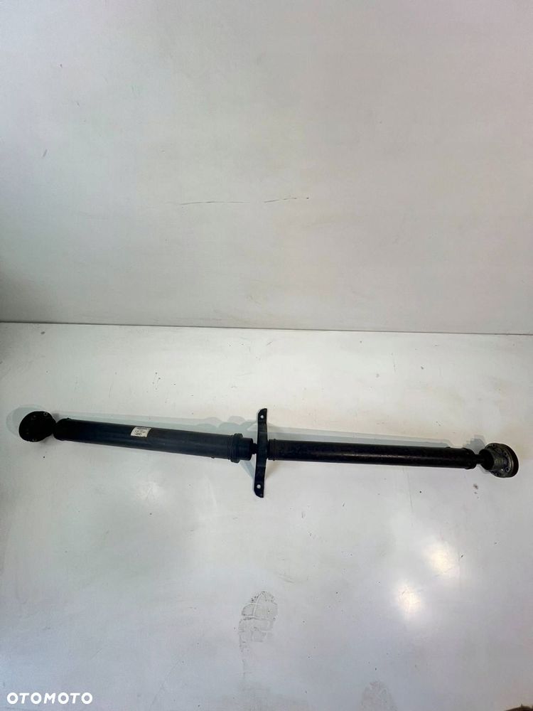 8T0521101A Wał napędowy / Komplet Audi A5 8T 8F 2010 Środek - 2