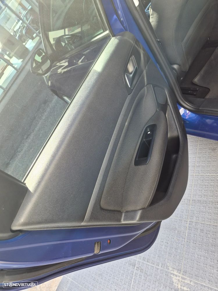 Peugeot 308 SW 1.2 PureTech Style - 19