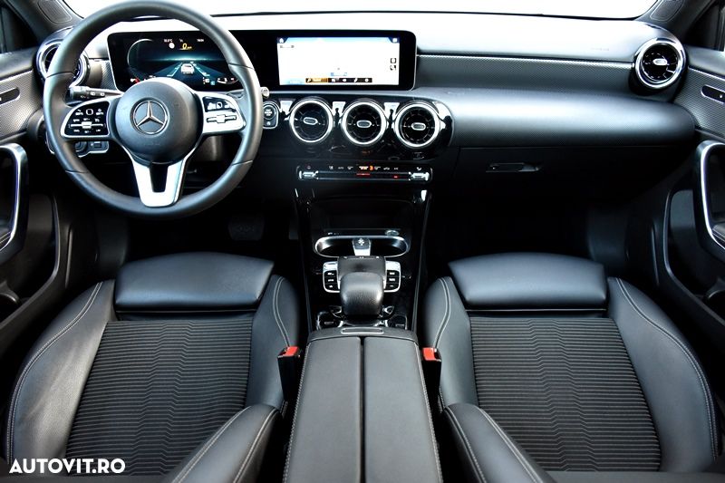 Mercedes-Benz A 180 d 7G-DCT AMG Line - 5