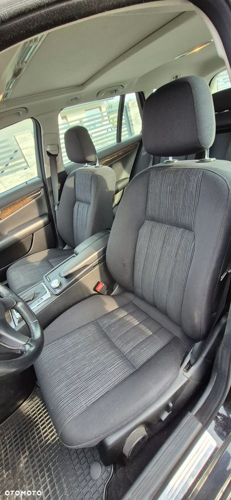 Mercedes-Benz Klasa C 180 CGI Automatik BlueEFFICIENCY - 10