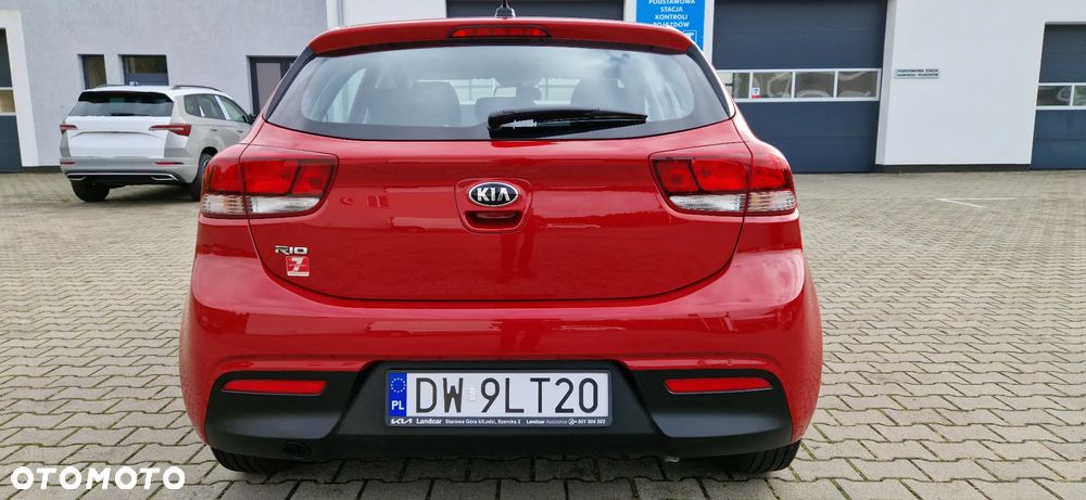 Kia Rio 1.2 M - 21