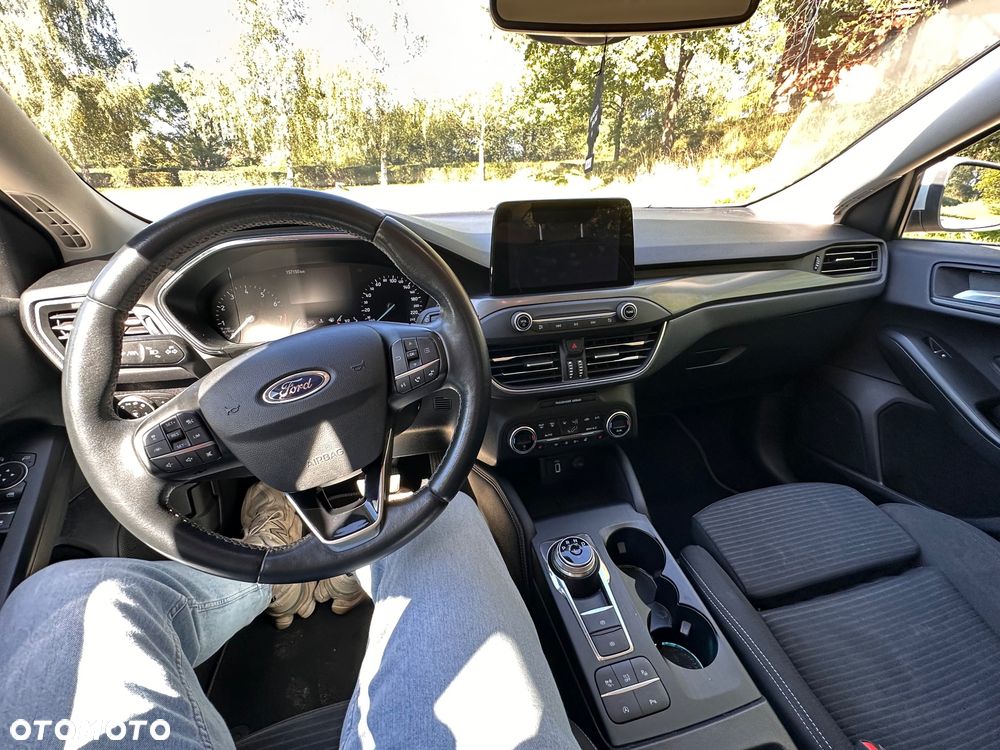Ford Focus 1.0 EcoBoost Titanium Business - 8