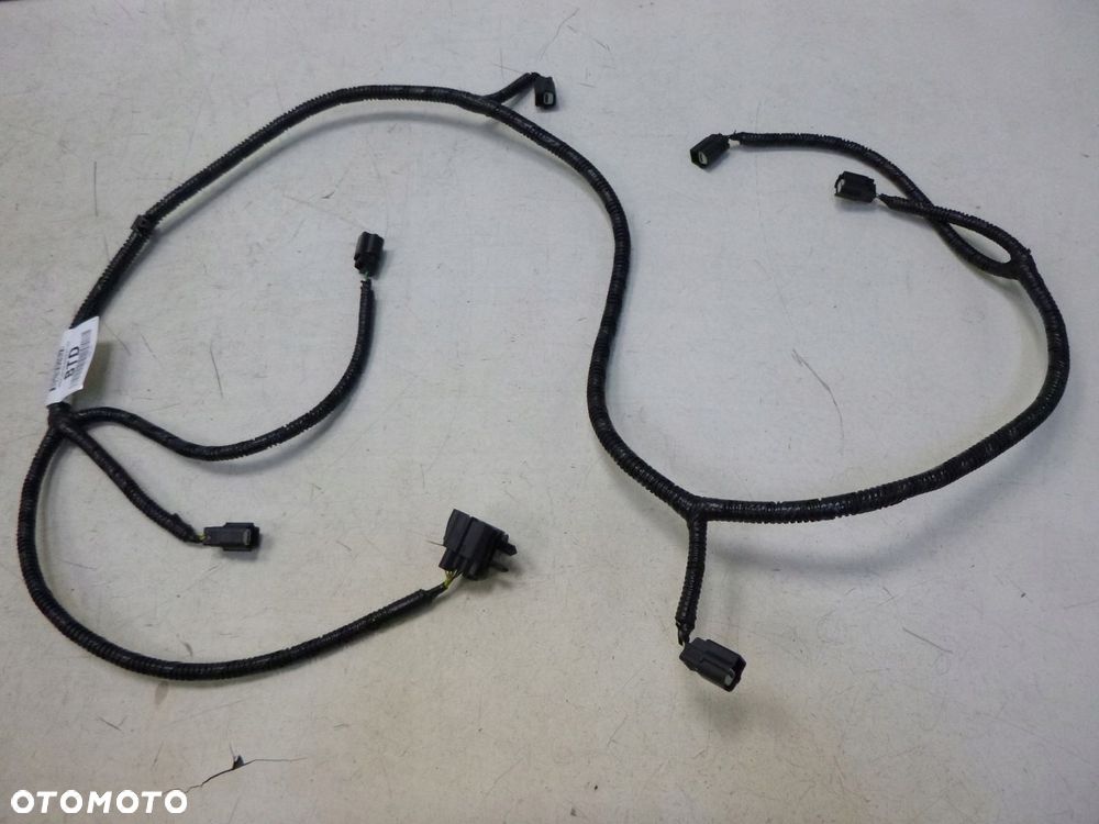 FORD FOCUS MK3 LIFT WIĄZKA ZDERZAKA TYŁ 6xPDC - 4