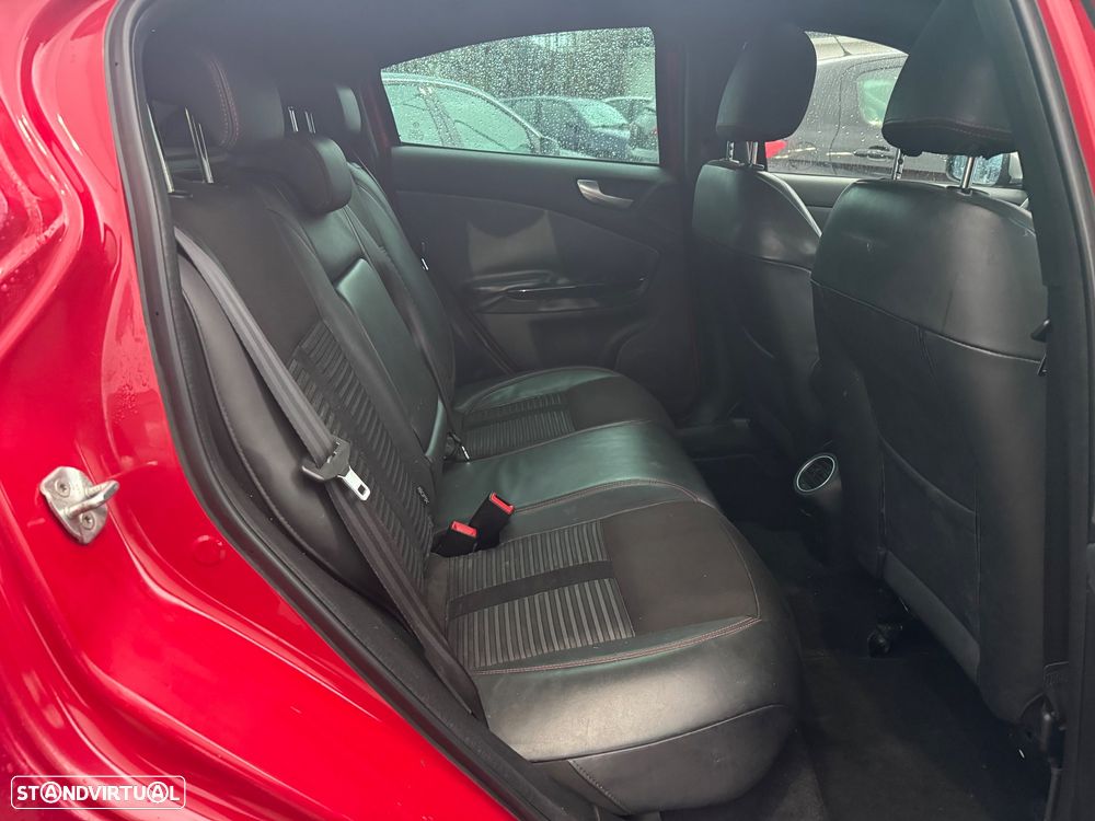 Alfa Romeo Giulietta 1.6 JTDM Distinctive - 28