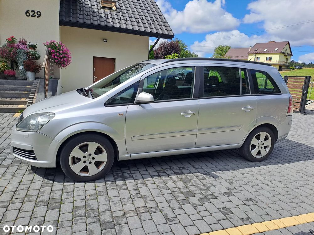 Opel Zafira 1.8 Elegance - 12