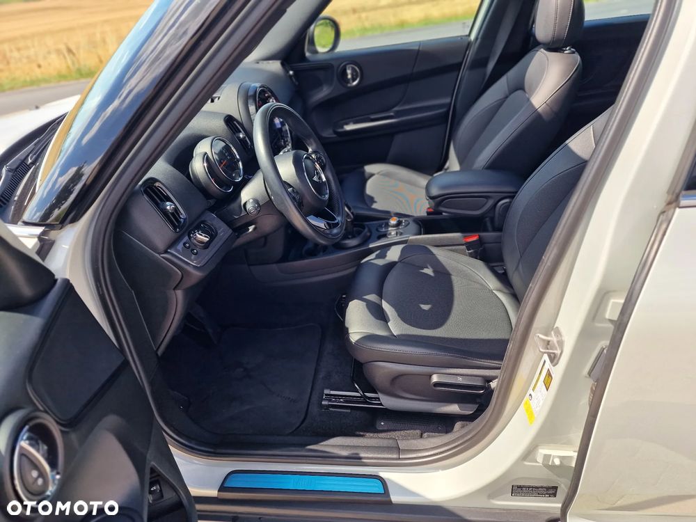 MINI Countryman Cooper Estate Edition - 19