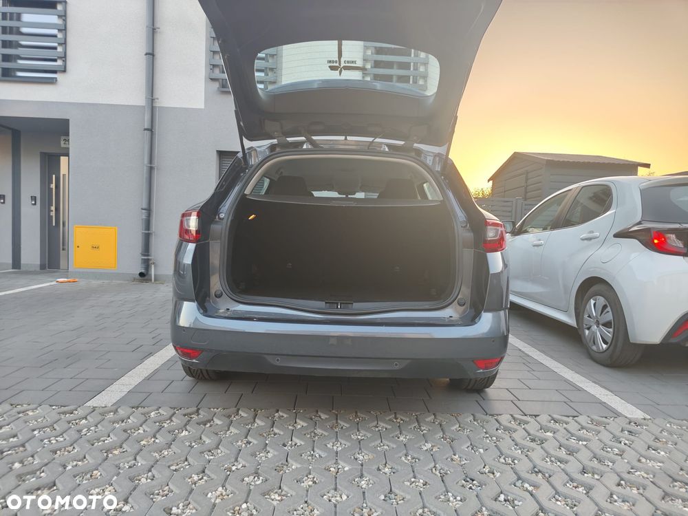 Renault Megane TCe 115 GPF LIMITED - 30