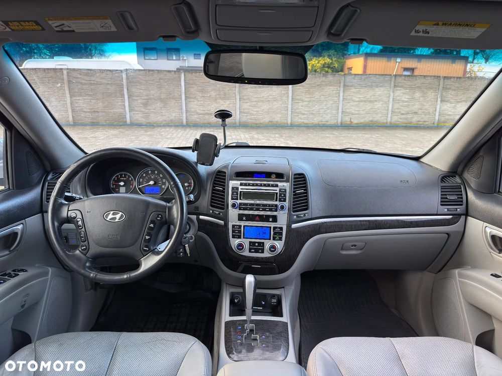 Hyundai Santa Fe - 22