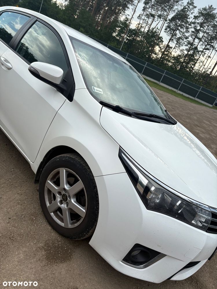 Toyota Corolla 1.4 D-4D Premium - 4