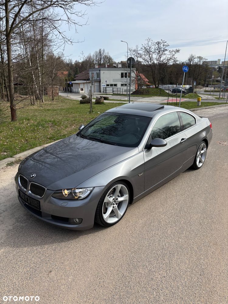 BMW Seria 3 325i - 8