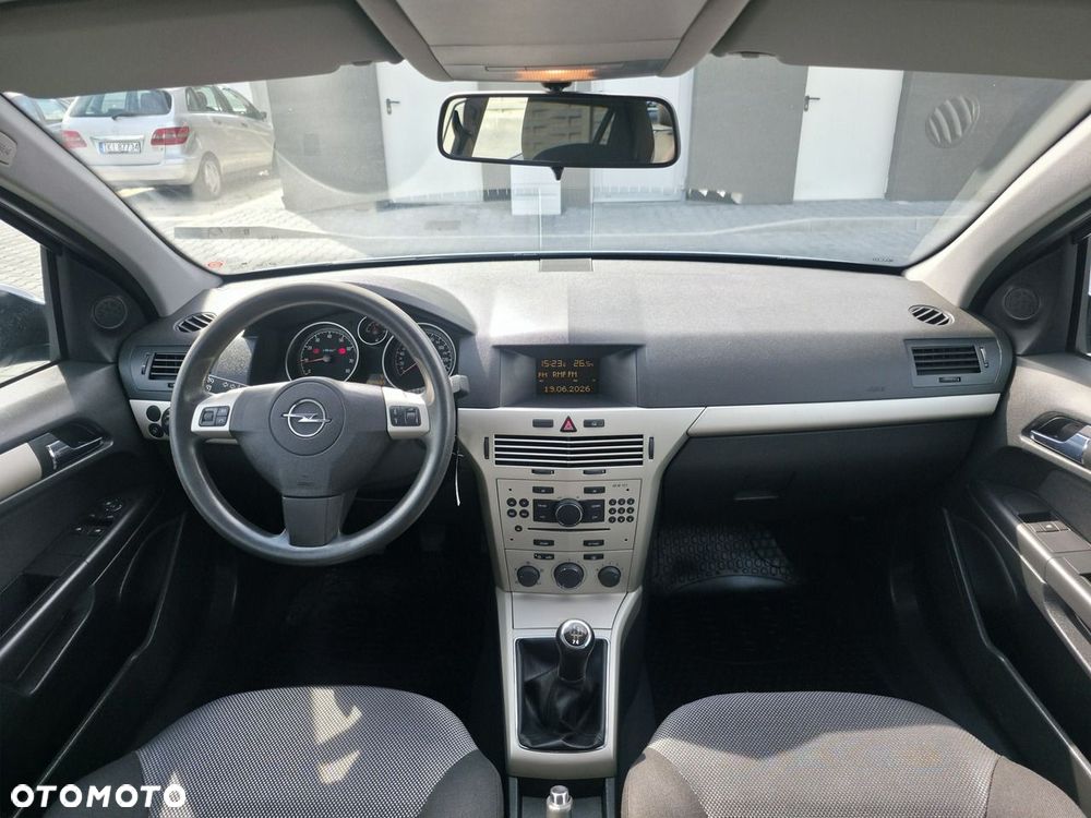 Opel Astra - 11