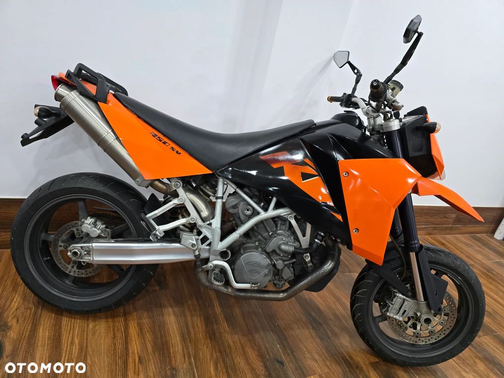 KTM SMC - 9