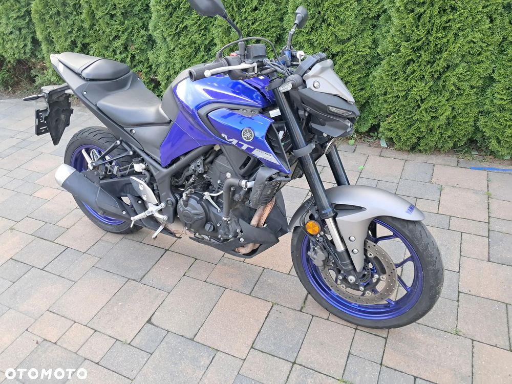 Yamaha MT - 1
