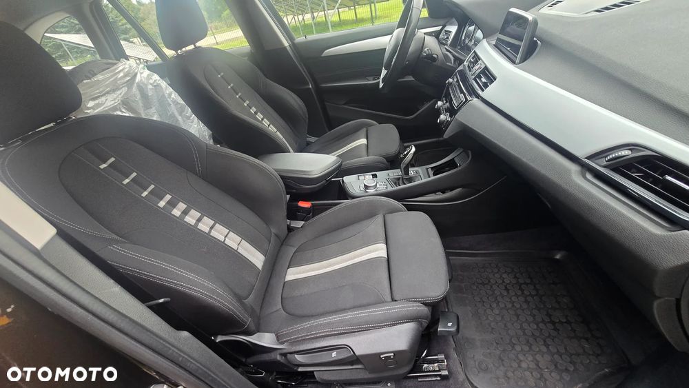 BMW X1 sDrive18i - 15