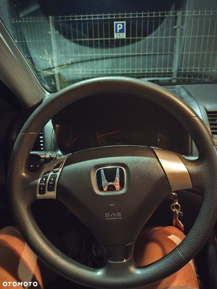 Honda Accord 2.0 Sport - 9