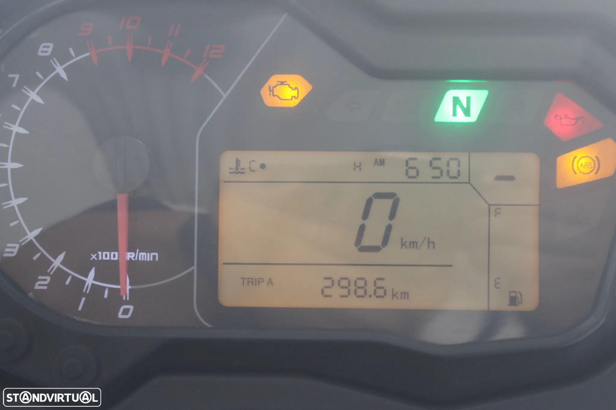 Benelli TRK 502 - 10