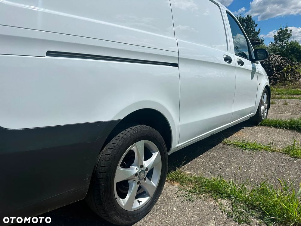 Mercedes-Benz VITO 2.1 diesel 190kM automat, WERSJA LONG L2H1, GWARANTOWANY PRZEBIEG! 2015 rok, ALUFELGI, CZUJNIKI PRKOWANIA, BEZWYPADKOWY! - 14