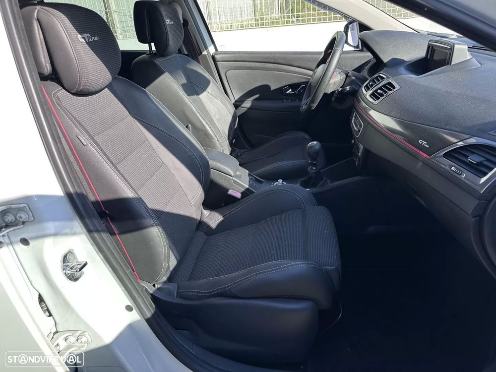 Renault Mégane Sport Tourer 1.5 dCi GT Line - 34