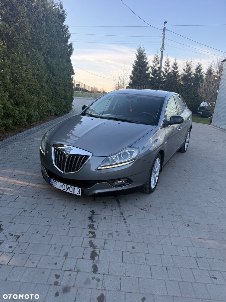 Lancia Delta 1.6 MJ Silver - 2