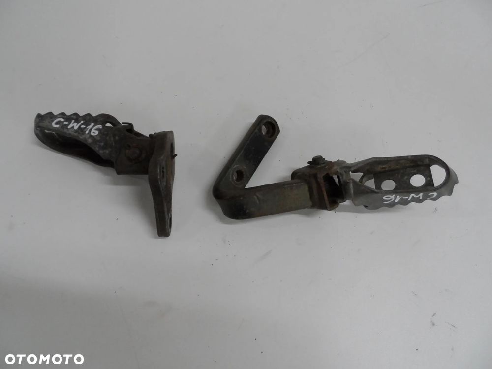 CAGIVA W 16 set, podnóżek kierowcy P+L - 2