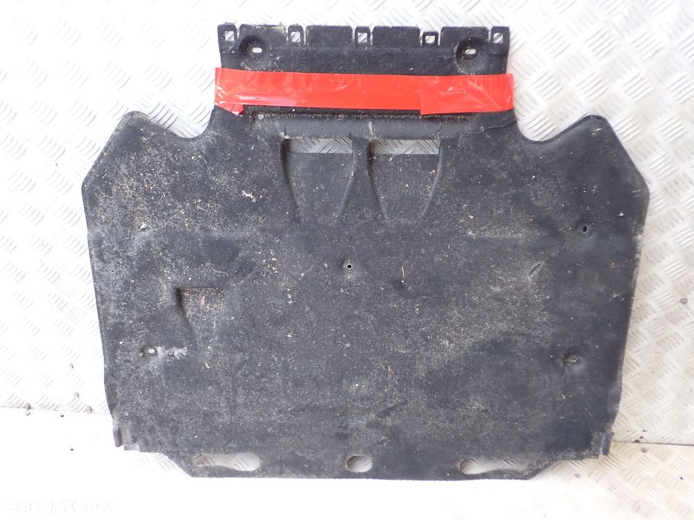 AUDI  OSŁONY - 8U0825207, 4G0807611A, AUDI A8, 4G0863822C, 8W0863822B,4G0825215 E/F , 4G0825216 A , 4G0825208 D,  4G0821111,4G0825202 A/B, 4G0825201 B/C, 4G5807454A, 4G0806391, 4G9807458 - 11