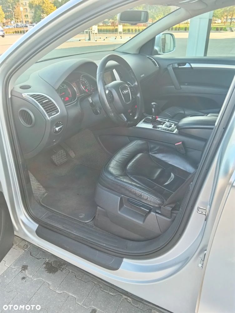 Audi Q7 - 14