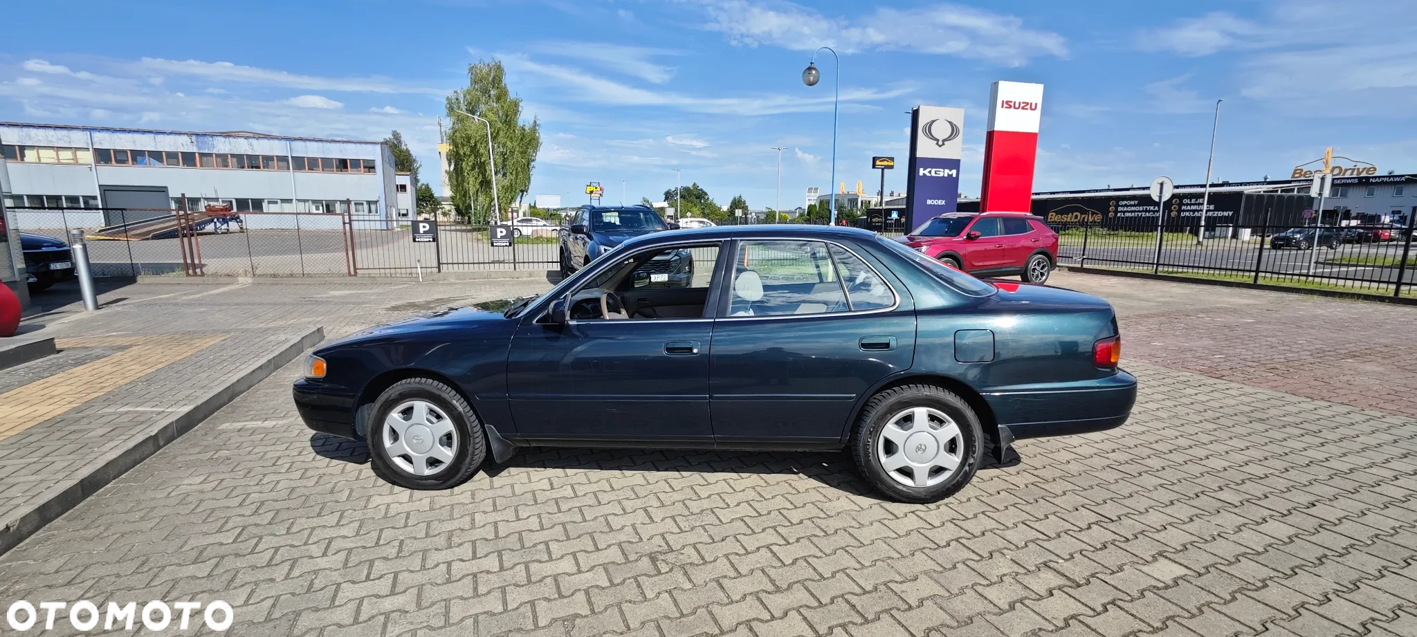 Toyota Camry 3.0 V6 LE - 9